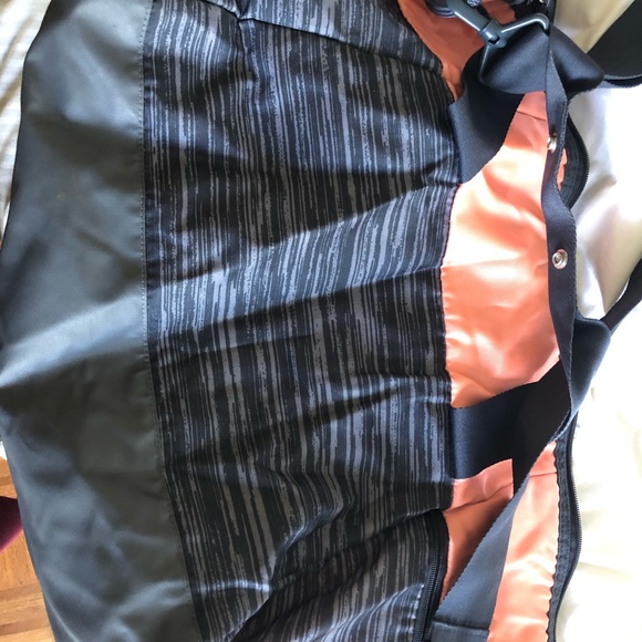 Adidas Duffle Bag - Picture 3 of 3